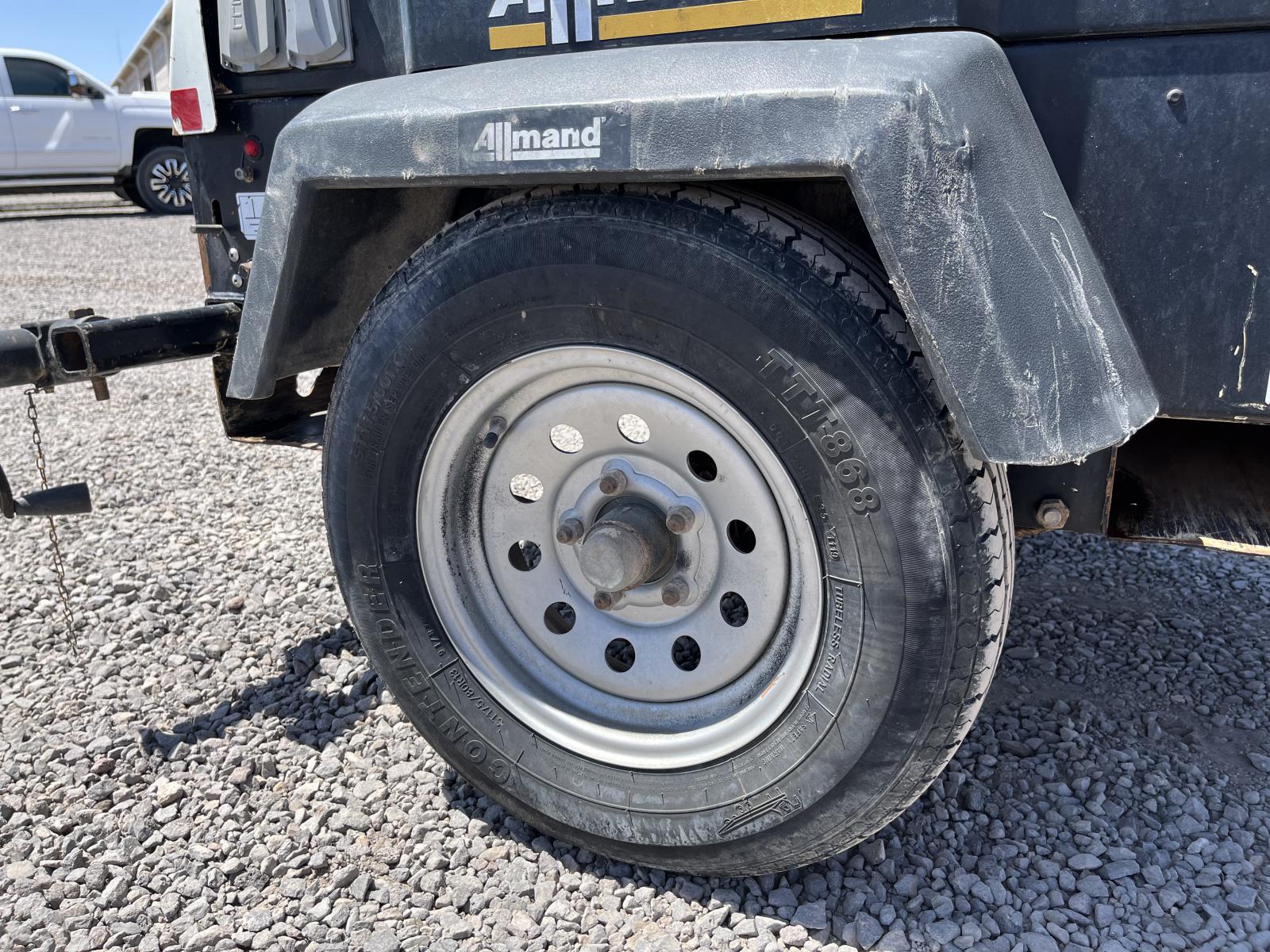 ./imagenes/INVOICE/2019/18091/ALLMAND NIGHT-LITE V-SERIES NLV (10).JPG